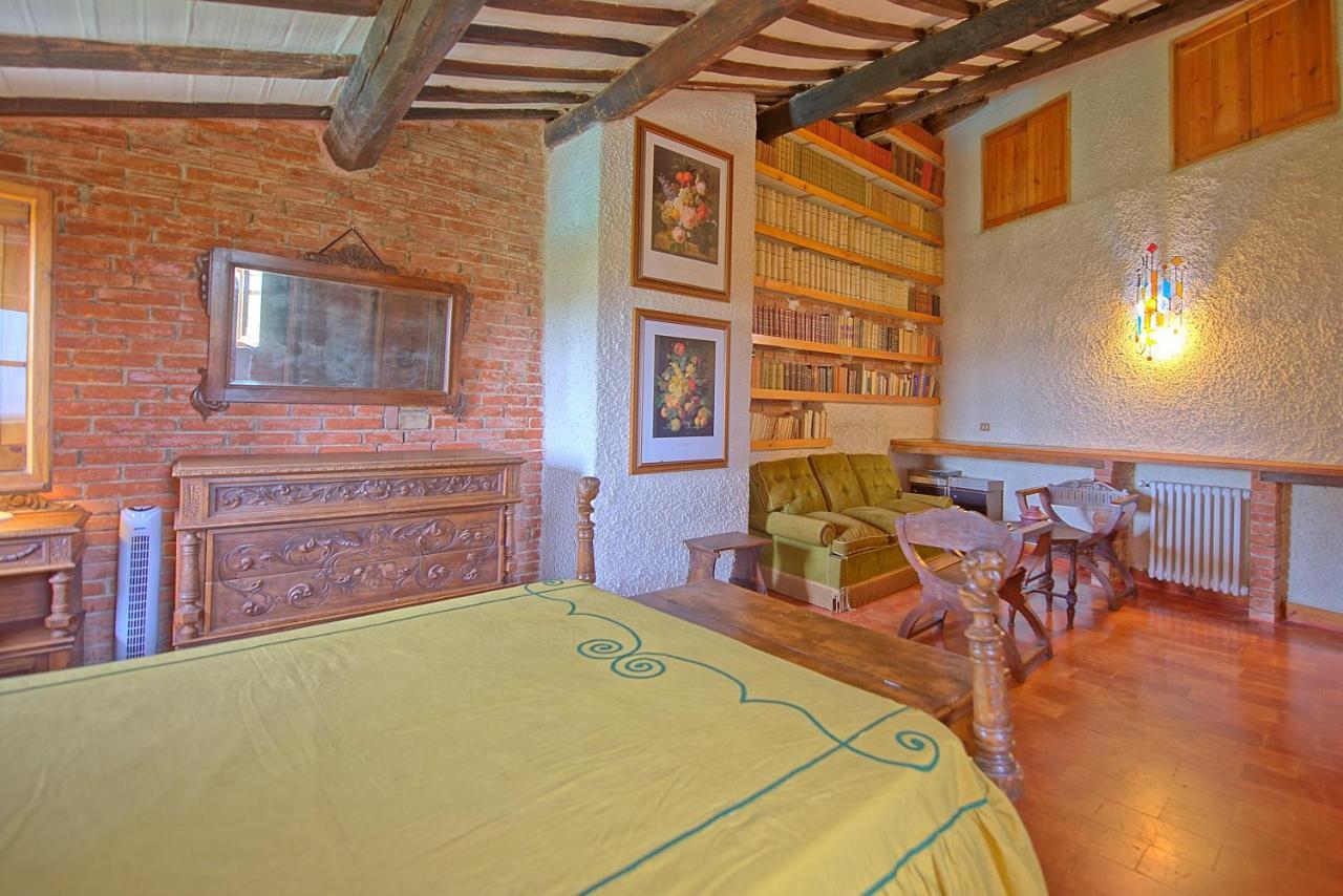 Villa Uccellaia By Posarellivillas Agello Exterior photo